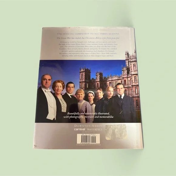 Downton Abbey Seasons 1-6 DVD Collection and a Downton Abbey Book - Picture 4 of 5
